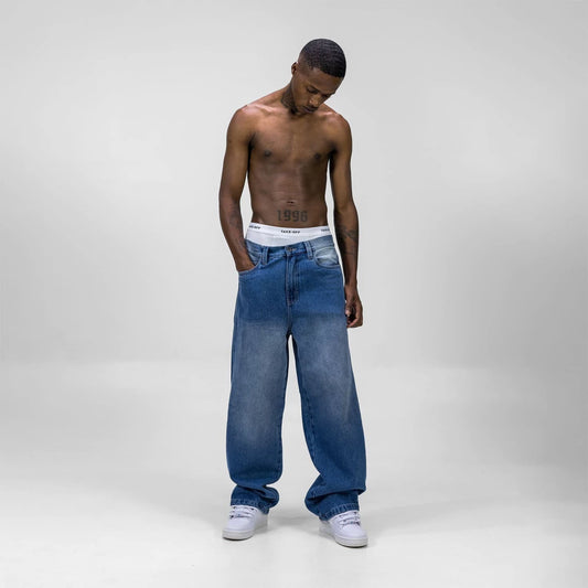 Baggy Wide-Leg Jeans