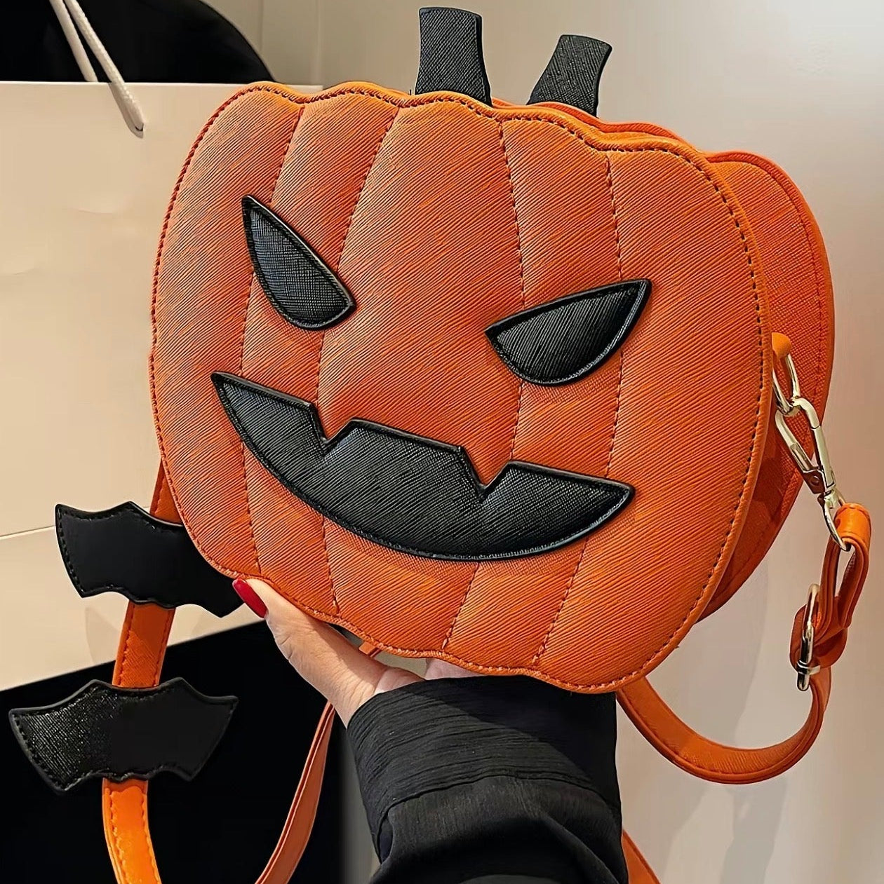 Viral Pumpkin Purse