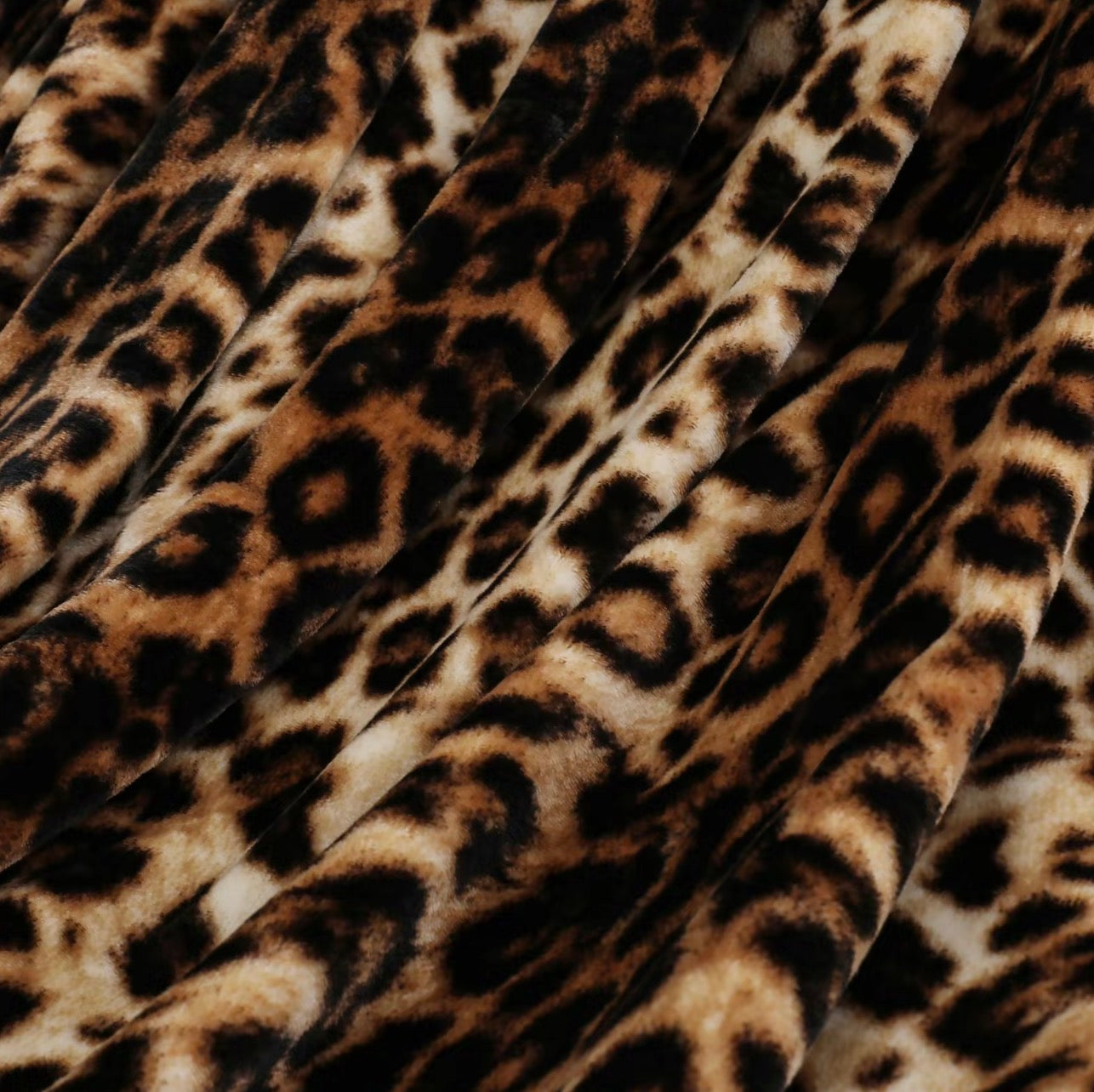 Leopard Luxe Plush Blanket